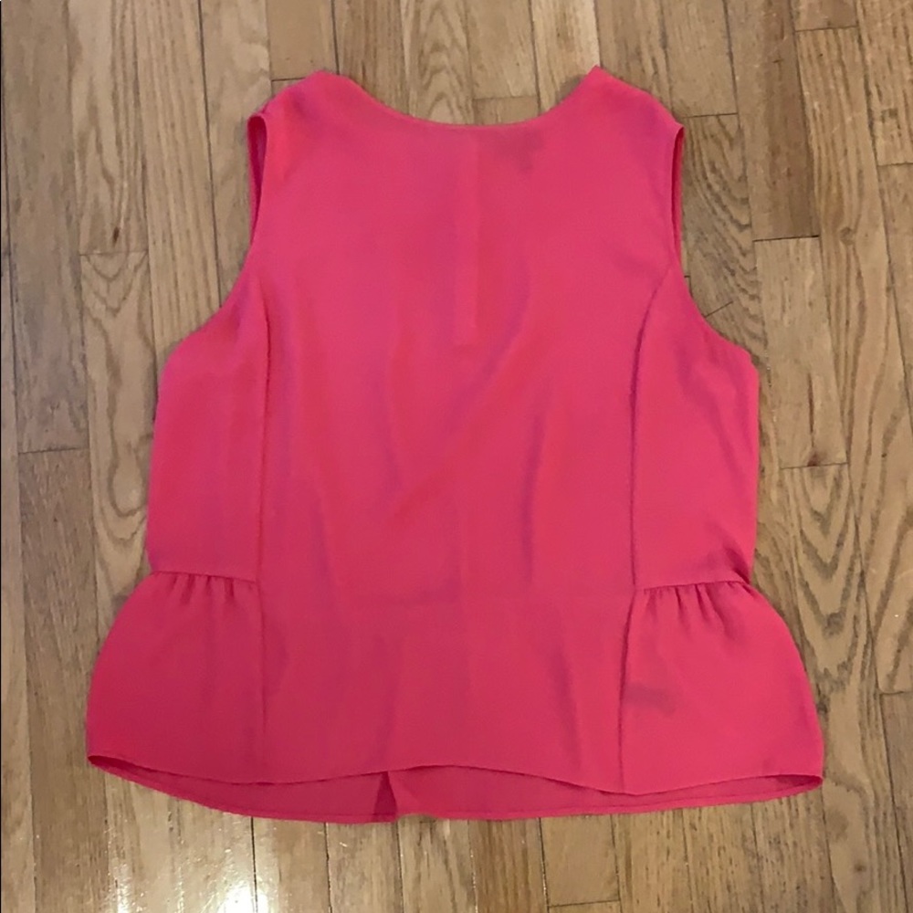 pink tank